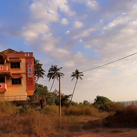 Saguntara Beach Homestay Vengurla Exterior photo